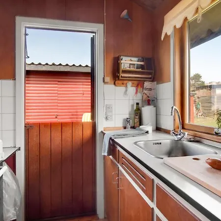 1 Bedroom Awesome In 펜션