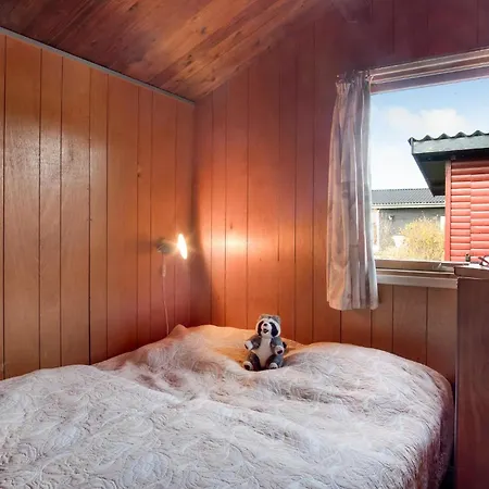 펜션 1 Bedroom Awesome In 칼룬드보르그